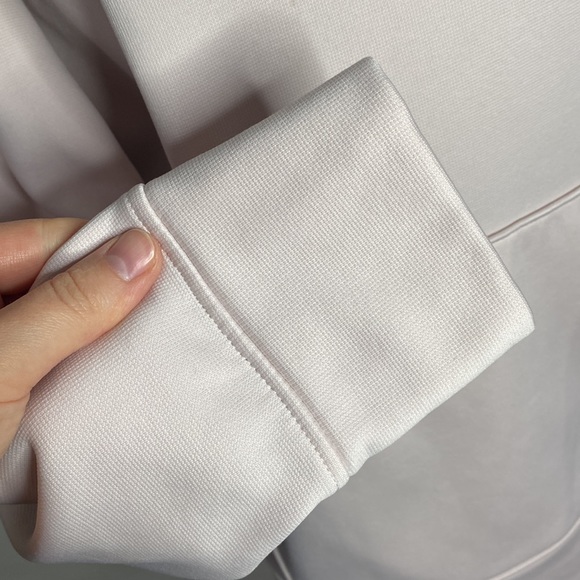 Under Armour loose fit fleece lined hoodie with plush logo pale pink and white L - Picture 11 of 16